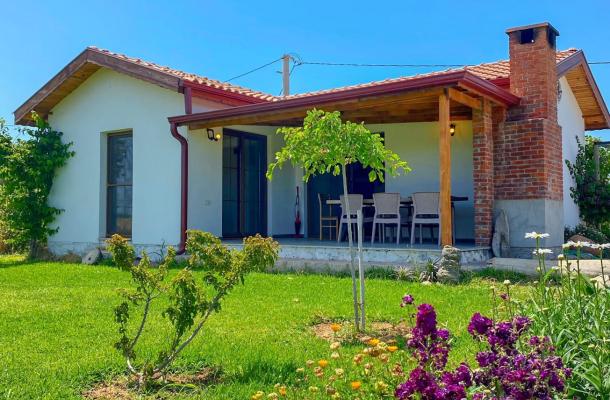 Datça Şömineli Bağ Evi